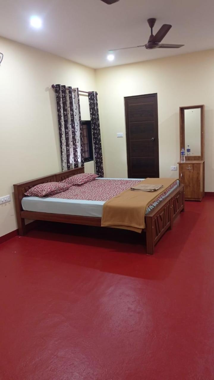 Canalview Private Cottage Azhikkal Ayiram Thengu Panmana Buitenkant foto